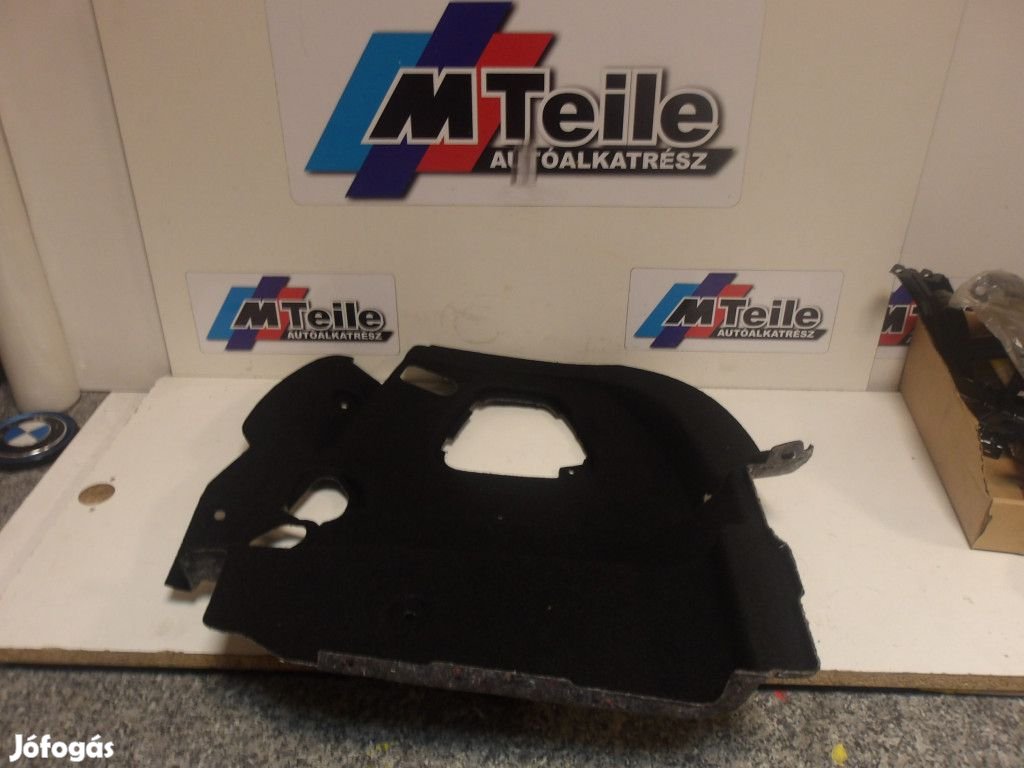 [GYÁRI ÚJ] MINI F56 JOBB OLDALI CSOMAGTÉR SZIGETELÉS 7298598